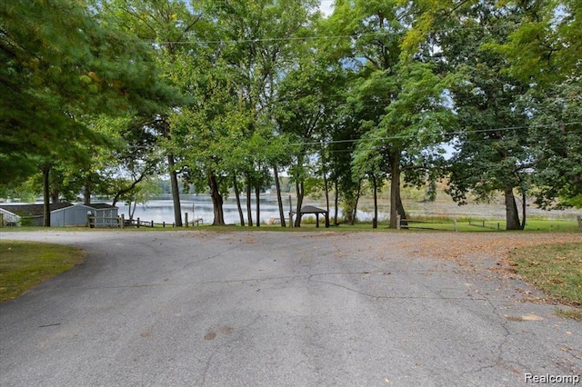 10350 Half Moon Dr, Pinckney, MI 48169 - photo 17