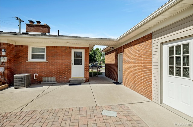 1024 London Ave, Lincoln Park, MI 48146 - view of patio with entry steps