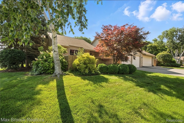 4185 Foxpointe Dr, West Bloomfield, MI 48323 - photo 30