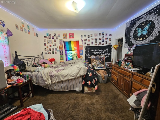 4417 Elizabeth St, Wayne, MI 48184 - bedroom with carpet flooring