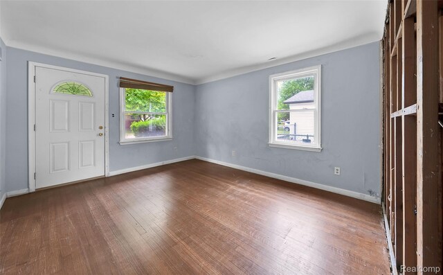 18379 Hazelwood St, Roseville, MI 48066 - foyer entrance featuring wood finished floors and baseboards