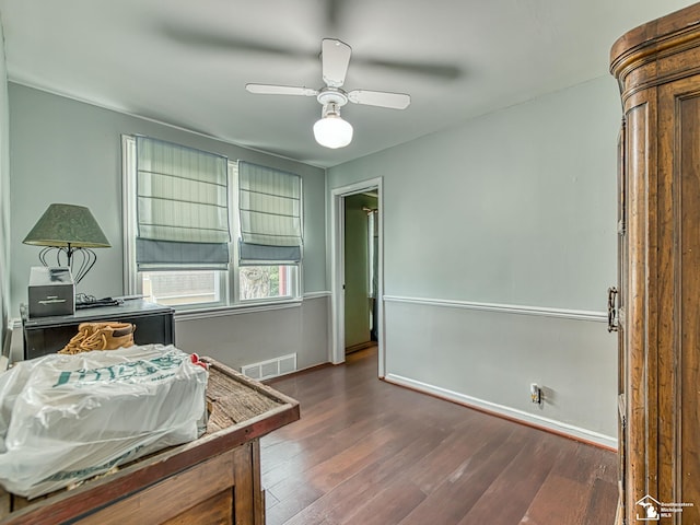5825 Edgewood Blvd, Monroe, MI 48161 - bedroom featuring dark wood-type flooring and a ceiling fan