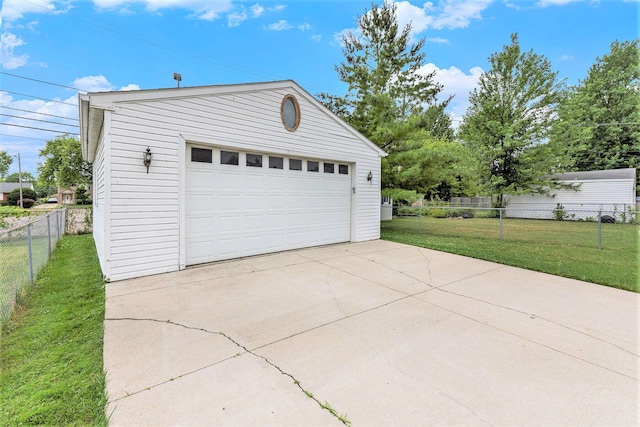 23926 Elmira St, Saint Clair Shores, MI 48082 - view of detached garage
