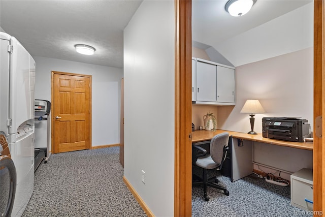 12151 Vergennes St, Lowell, MI 49331 - office space featuring light colored carpet and baseboards