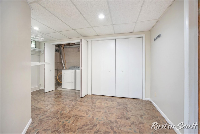 2953-2955 Okemos Dr SE, Grand Rapids, MI 49546 - unfurnished bedroom featuring a drop ceiling, recessed lighting, and a closet