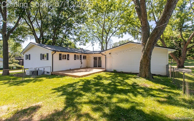 7709 Shelley Dr, Clarkston, MI 48348 - back of property with a fenced backyard