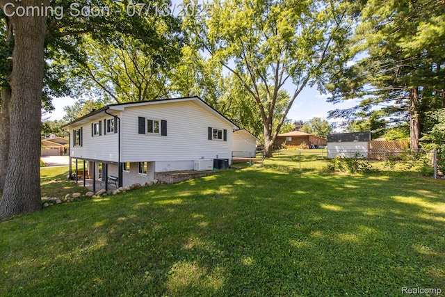 7709 Shelley Dr, Clarkston, MI 48348 - rear view of house