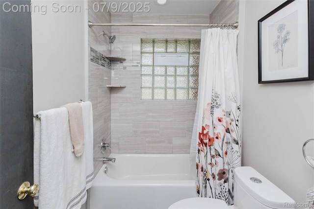 437 Normandy Rd, Royal Oak, MI 48073 - bathroom with toilet and shower / bath combination with curtain