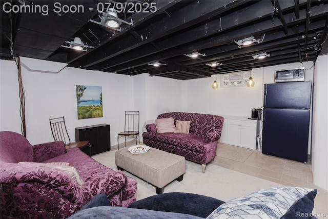437 Normandy Rd, Royal Oak, MI 48073 - view of living room