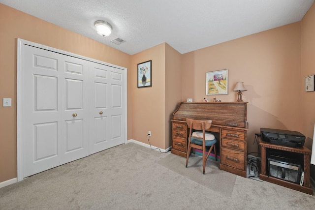 824 W Barrington Cir, Jackson, MI 49203 - carpeted home office with baseboards