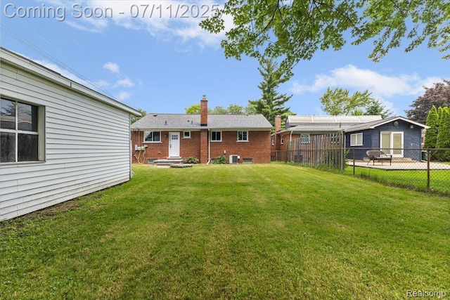 22700 Garfield St, Saint Clair Shores, MI 48082 - view of yard