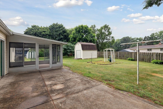 5452 Lucerne Ave, Kalamazoo, MI 49048 - view of patio featuring a storage unit