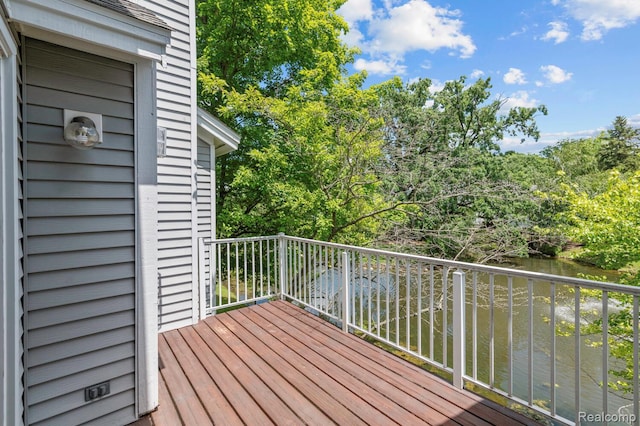 4350 Pine Ridge Ct, Ann Arbor, MI 48105 - wooden terrace featuring a water view