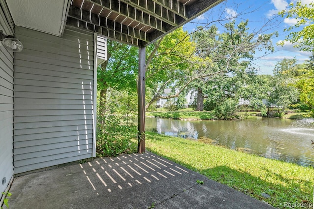 4350 Pine Ridge Ct, Ann Arbor, MI 48105 - view of patio with a water view