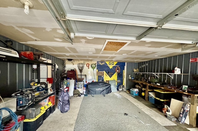 12141 Lawrence Rd, Brooklyn, MI 49230 - garage with a workshop area