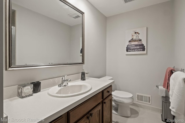 1125 Meadowglen Ct, Bloomfield Hills, MI 48304 - bathroom featuring vanity and tile patterned flooring