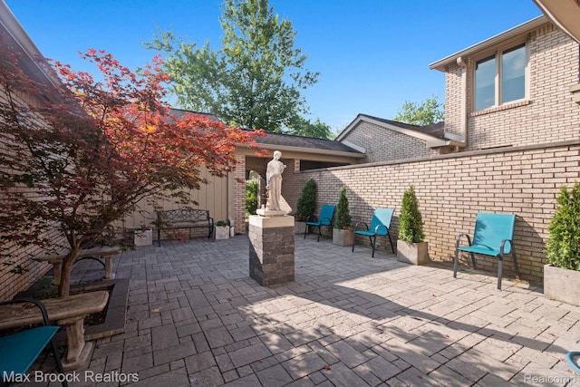 1125 Meadowglen Ct, Bloomfield Hills, MI 48304 - view of patio