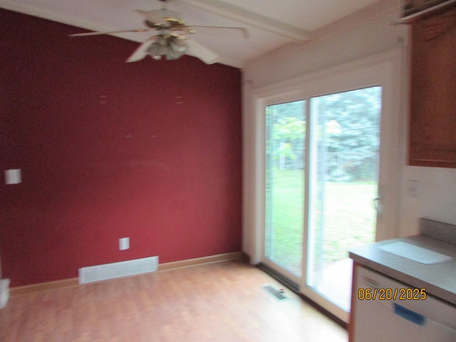 802 Murphy Rd, Linden, MI 48451