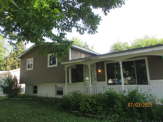 802 Murphy Rd, Linden, MI 48451