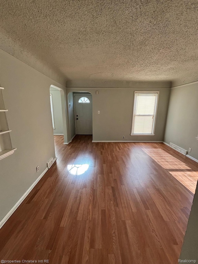19345 Plainview Ave, Detroit, MI 48219 - photo 2