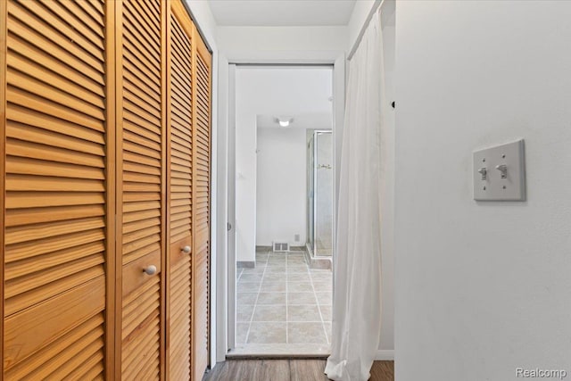 12360 Moers Dr, Sterling Heights, MI 48313 - view of hallway