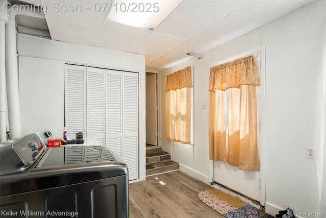 15326 Brookfield St, Livonia, MI 48154 - washroom featuring independent washer and dryer and wood finished floors