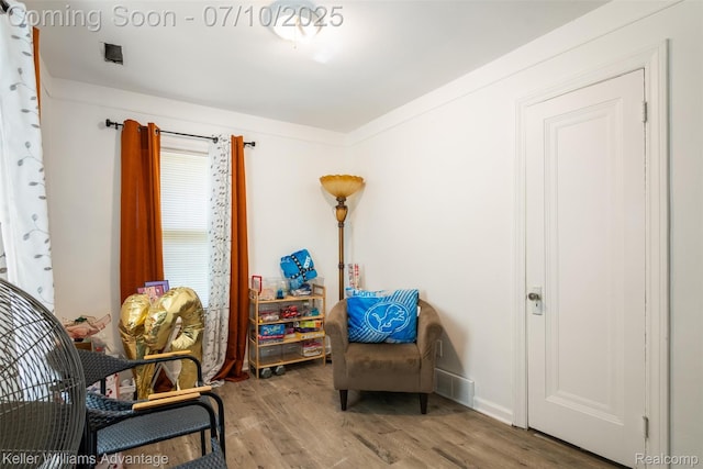 15326 Brookfield St, Livonia, MI 48154 - sitting room featuring wood finished floors