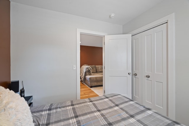 10637 Portage Rd, Portage, MI 49002 - unfurnished bedroom featuring a closet and wood finished floors
