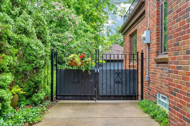 22643 Law St, Dearborn, MI 48124 - photo 48