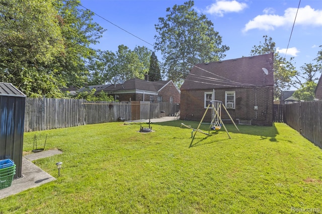 19359 Montrose St, Detroit, MI 48235 - view of fenced backyard