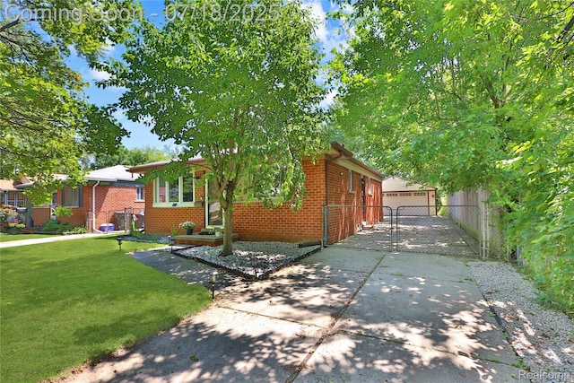 24916 Labadie St, Saint Clair Shores, MI 48080 - photo 3