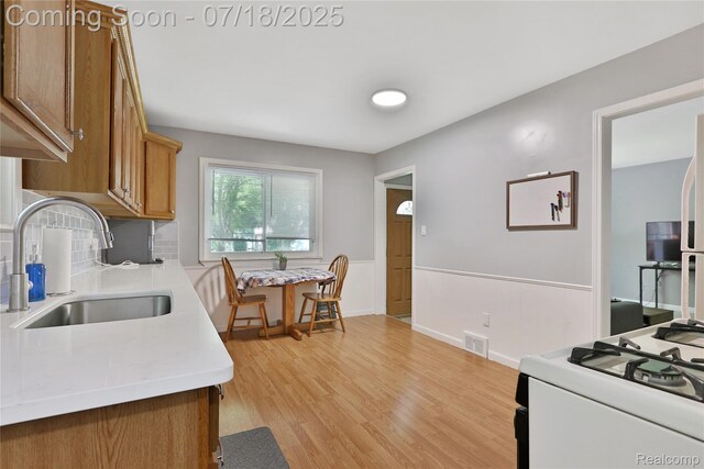 24916 Labadie St, Saint Clair Shores, MI 48080 - photo 11