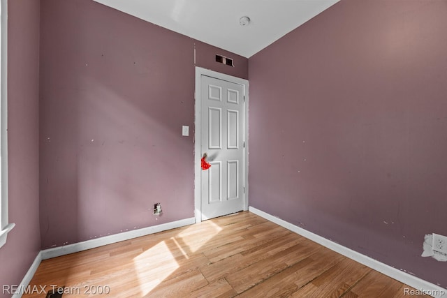 22 W Henry St, River Rouge, MI 48218 - unfurnished room featuring light wood-style floors