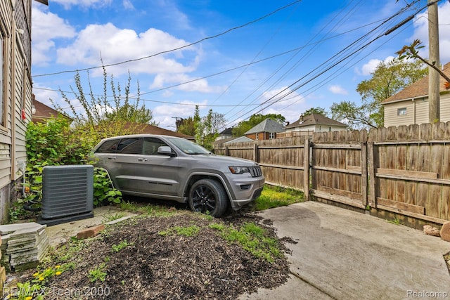 22 W Henry St, River Rouge, MI 48218 - view of yard