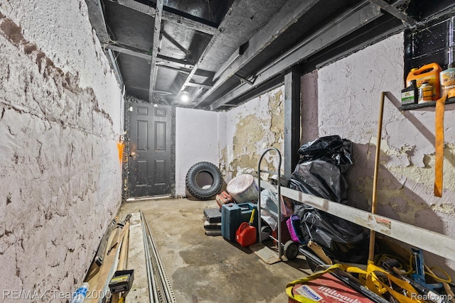 22 W Henry St, River Rouge, MI 48218 - view of unfinished below grade area