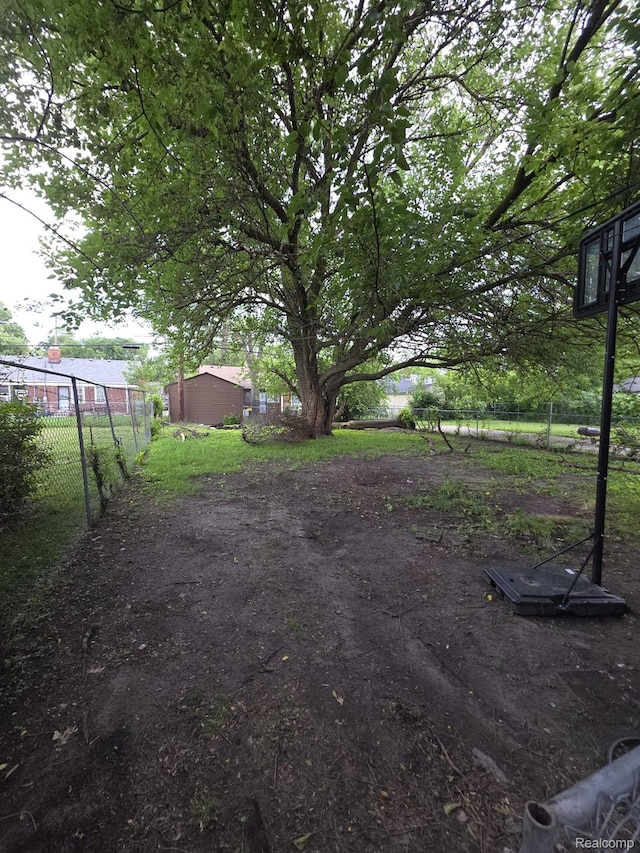 20460 Appoline St, Detroit, MI 48235 - view of yard