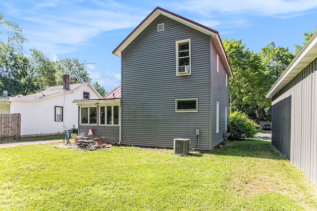 617 E Thorn St, Hastings, MI 49058 - rear view of house