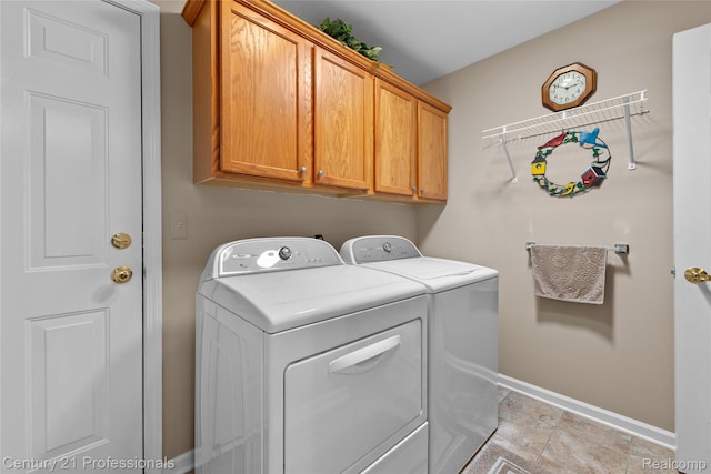 50323 Highpoint Ct, Macomb, MI 48044 - laundry area with washer and clothes dryer and cabinet space