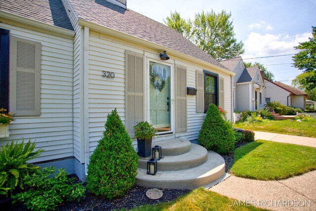 320 Lawndale Ave NE, Grand Rapids, MI 49503