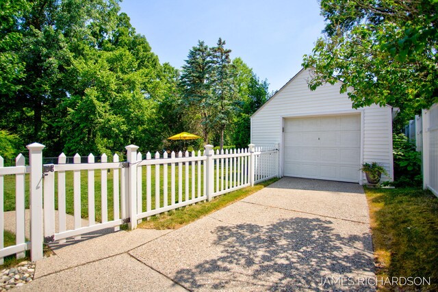 320 Lawndale Ave NE, Grand Rapids, MI 49503