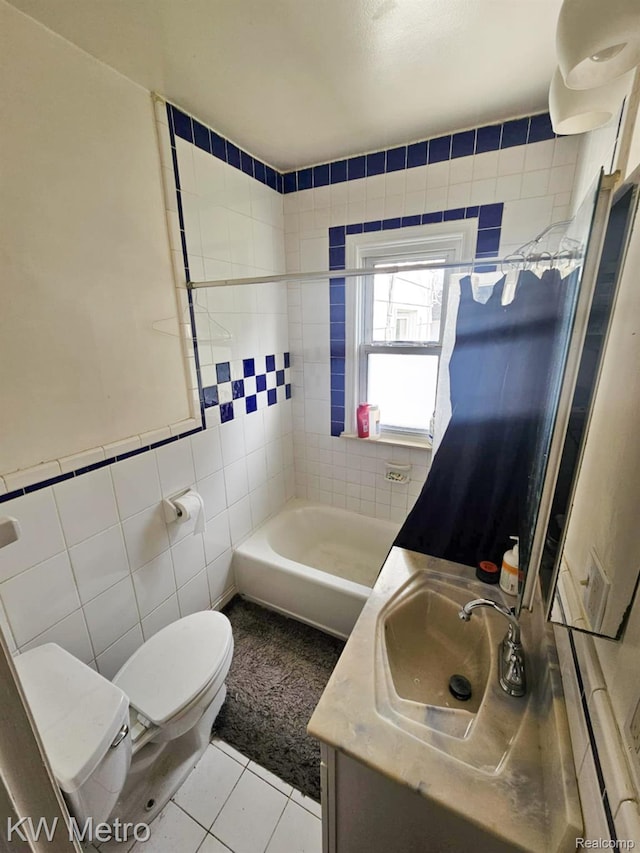 4010 Stolzenfeld Ave, Warren, MI 48091 - bathroom featuring tile walls, vanity, tile patterned flooring, and shower / bath combo with shower curtain