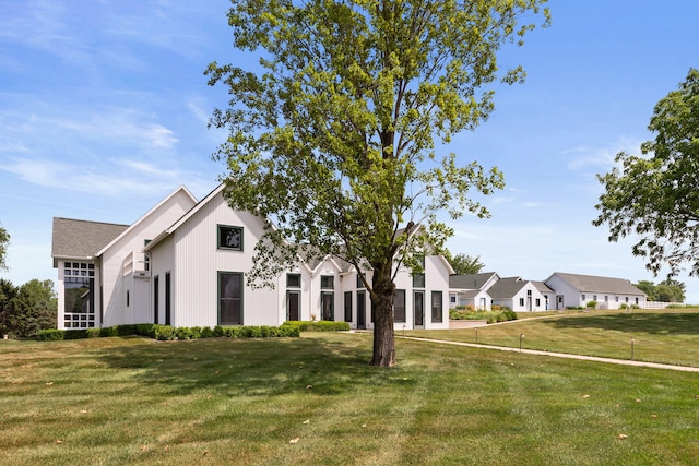 15337 Pardee Rd, Galien, MI 49113 - modern farmhouse style home with a front lawn