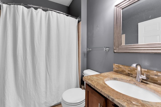 5196 Mesa Dr, Michigan, MI 48316 - bathroom with tasteful backsplash, vanity, and a shower with curtain