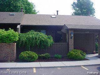 25748 Lexington Dr Unit 5, South Lyon, MI 48178 - view of ranch-style house