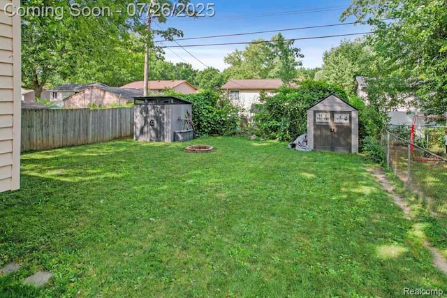 1093 Hendricks Way, Waterford, MI 48328 - photo 21