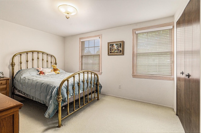 4213 Wentworth Dr, Troy, MI 48098 - bedroom with light colored carpet and baseboards
