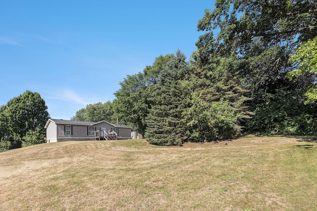 6671 E 136th St, Sand Lake, MI 49343 - view of grassy yard