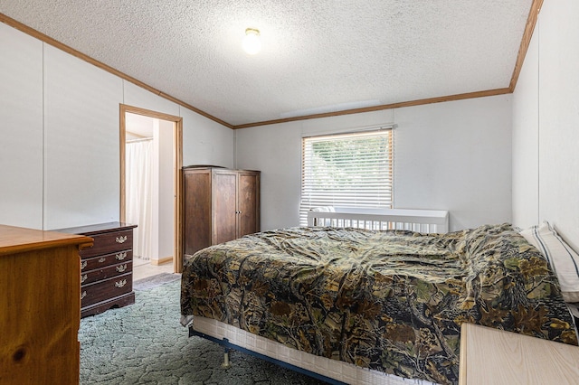6671 E 136th St, Sand Lake, MI 49343 - carpeted bedroom featuring crown molding, lofted ceiling, and a textured ceiling