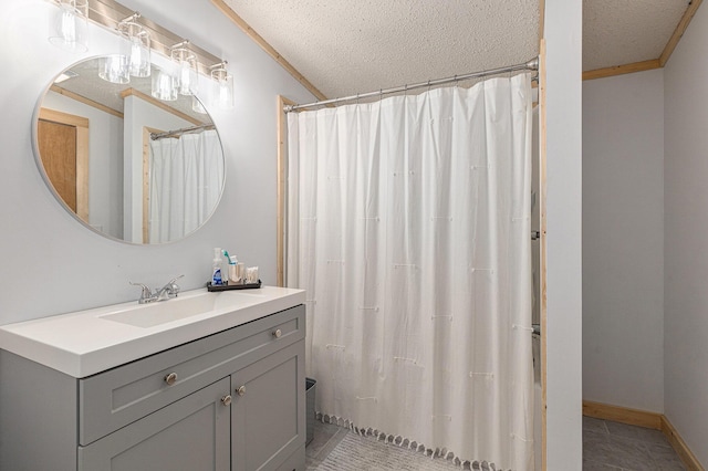 6671 E 136th St, Sand Lake, MI 49343 - bathroom featuring a textured ceiling, vanity, and a shower with curtain