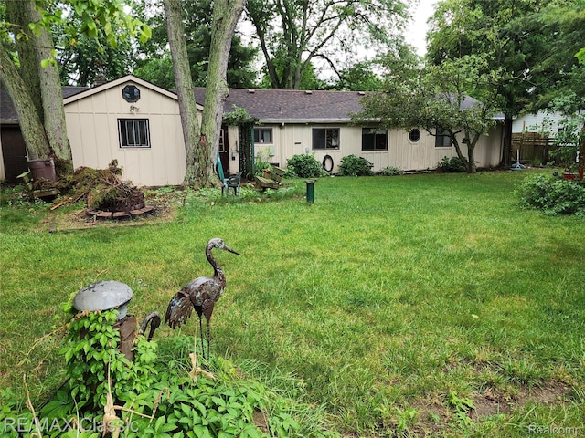 6388 Hermana Rd, West Bloomfield, MI 48324 - photo 24